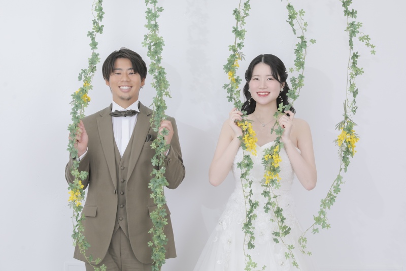 プチリニューアルしたミモザエリアとカラードレス撮影
