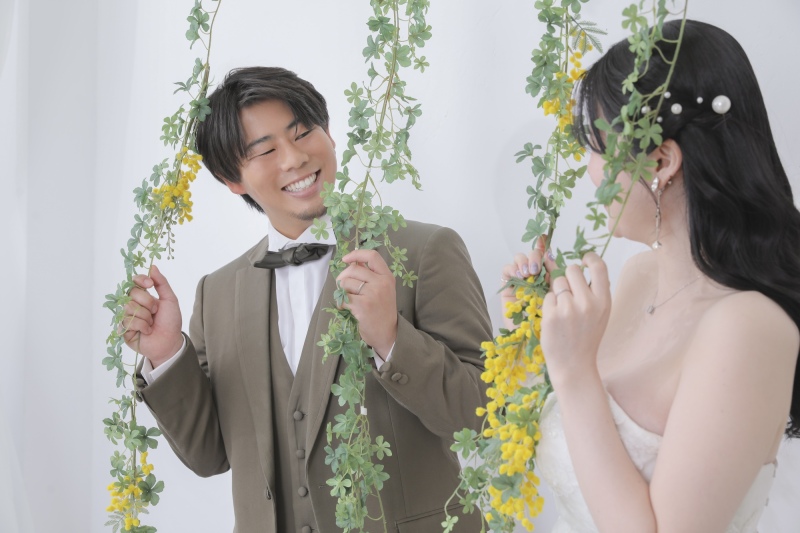 プチリニューアルしたミモザエリアとカラードレス撮影