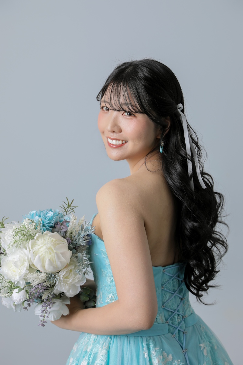 ドレス2着で楽しむ贅沢スタジオ撮影