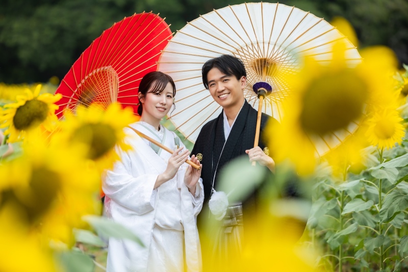 和装とひまわり