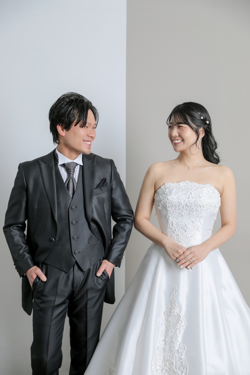 ドレス2着で楽しむ贅沢スタジオ撮影