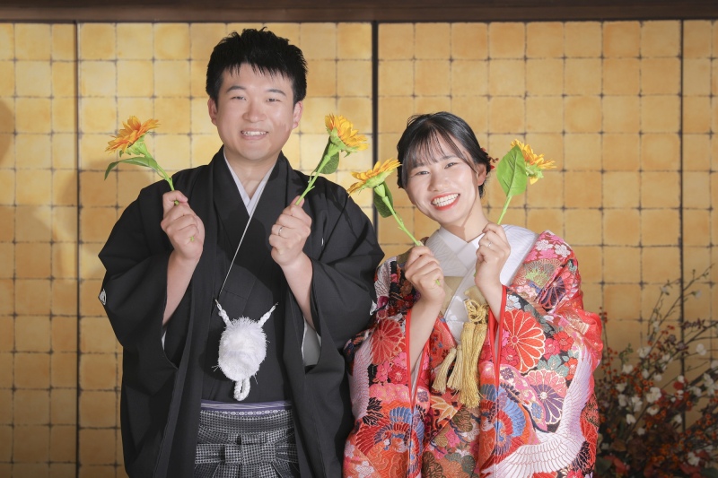 屋内庭園でお二人と元気に遊びながら撮影しました!
