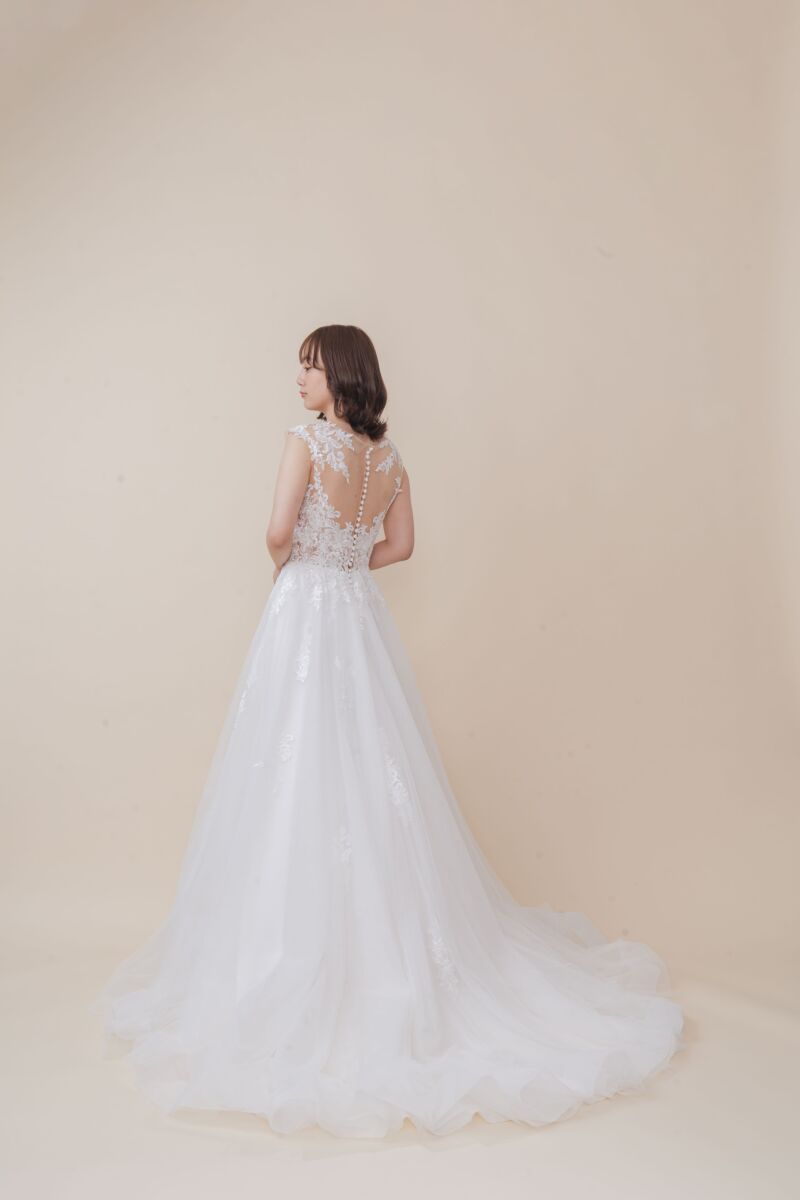 立川店取り扱いインポートドレスのご紹介　Part1