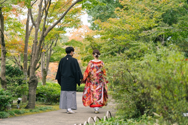 和装も洋装も、季節も光も。ふたりの&ldquo;らしさ&rdquo;が映えるロケーション撮影