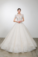 ⭐️韓国ドレス　アウルムのご紹介⭐️