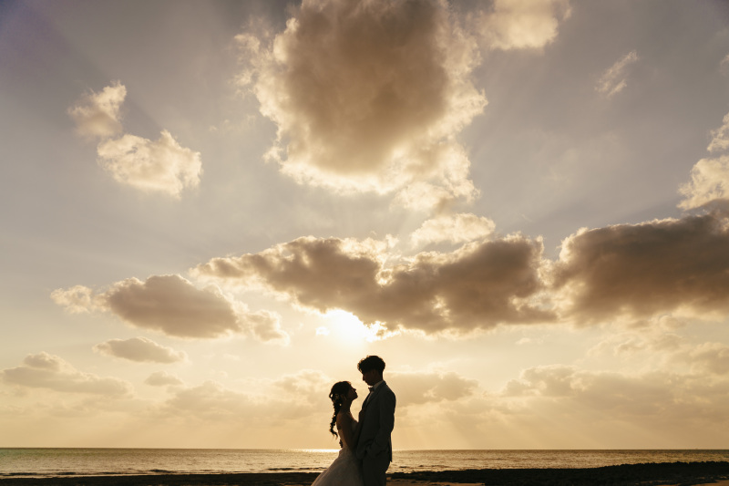 【多くの方に選ばれています★】カラードレスは写真映えしてとってもステキなんです!