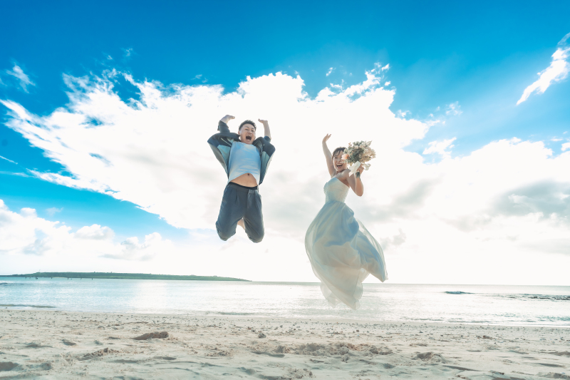 【カラフルなカラーが可愛い♡】ブルーシールでのフォトウェディングがステキ！
