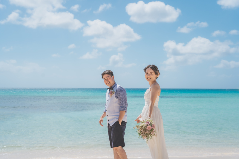 【是非あなたらしい色を選んでみて！】カラードレスは宮古島と相性バッチリ♡