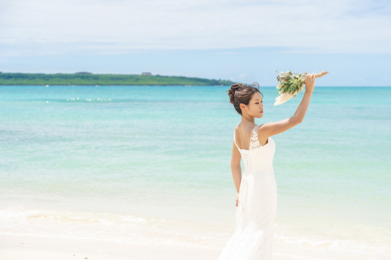 【ドレス選びのポイント】写真に残るシルエットを考える