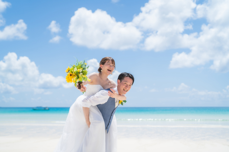 【あなたはどの色がお好み？？】カラードレスで雰囲気をガラリと変えましょう♡