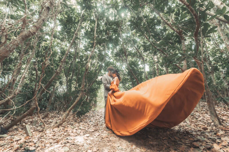 【どんな種類がある?】ご新婦様がフォトの際に選ぶアイテムをご紹介!!