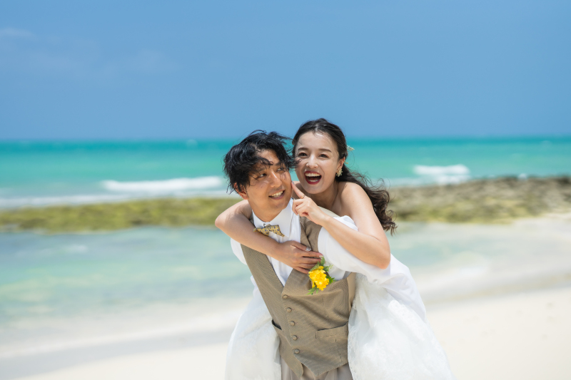 ドレス以外に選ぶものって？？