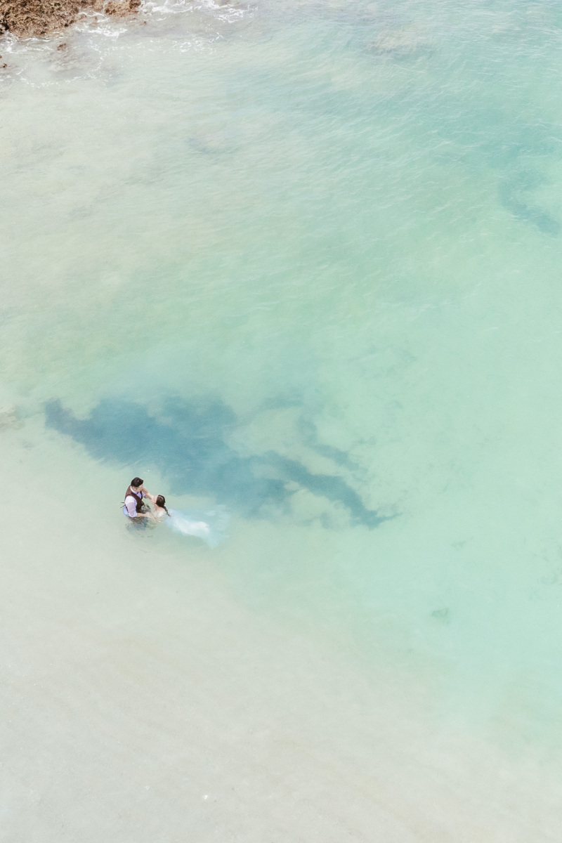 【ウォーターイン撮影】海と一体になる写真