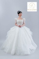 ウェディングドレス紹介　WD112