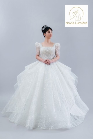 ウェディングドレス紹介　WD112