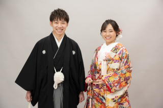 新郎ヘアセット・メイクのご案内!!