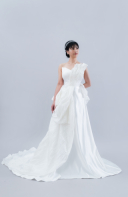 ウェディングドレス紹介　WD104