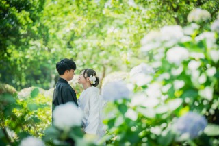 和装が映える、新緑のロケーション