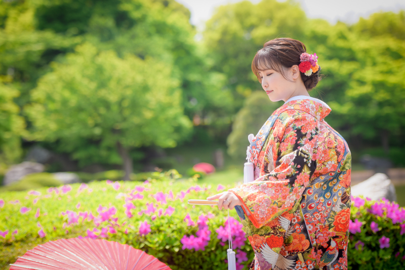 華雅苑スタッフが選ぶ和装に合うお花ランキングBest5