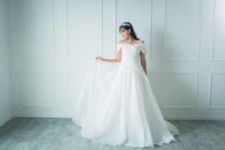 ウェディングドレス紹介♪