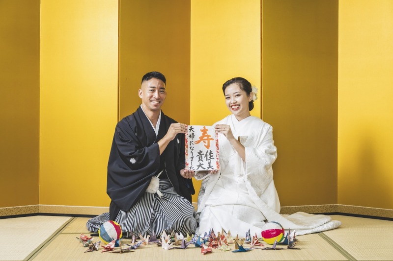 「筆文字に込めた想いとともに 」― スタジオ和装前撮り―