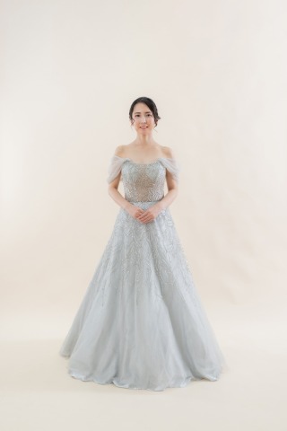 新ドレス入荷のお知らせ♪