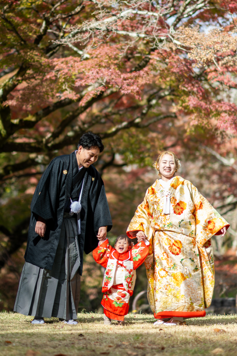 紅葉シーズンはお子さまと一緒に撮影しちゃおう♡