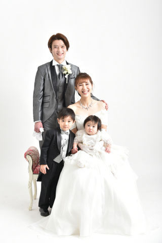 ファミリーでもウエディングフォト♪