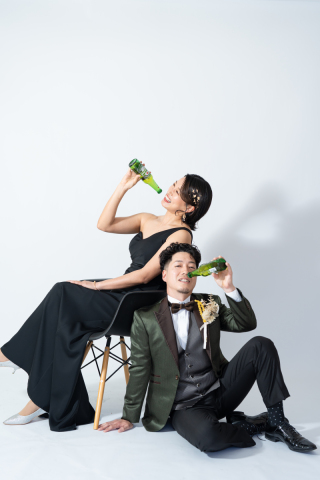 【小物お持込自由】瓶ビールのCMのように楽しく！【スタジオ撮影】