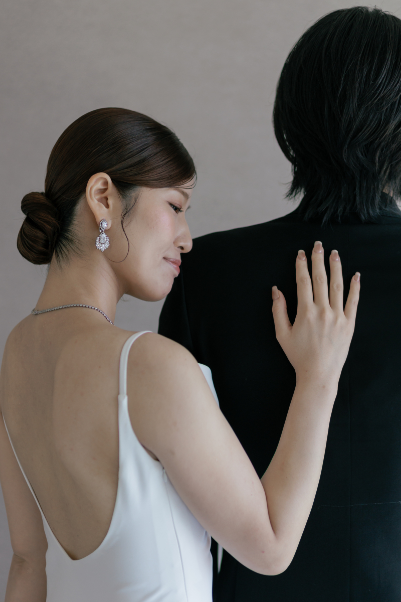【パーツフォト】手の表情を美しく残します【洋装スタジオ】