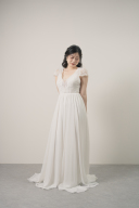 【続々入荷!】新作ドレスたちのご紹介♪【中編】