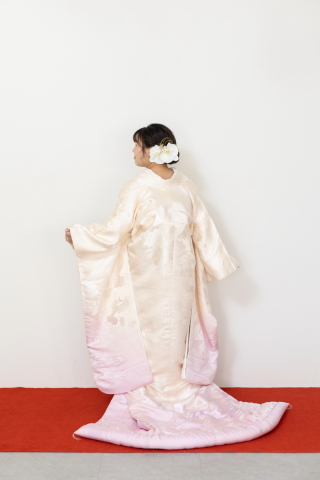 【桃無垢】白無垢にピンクのグラデーション【和装】