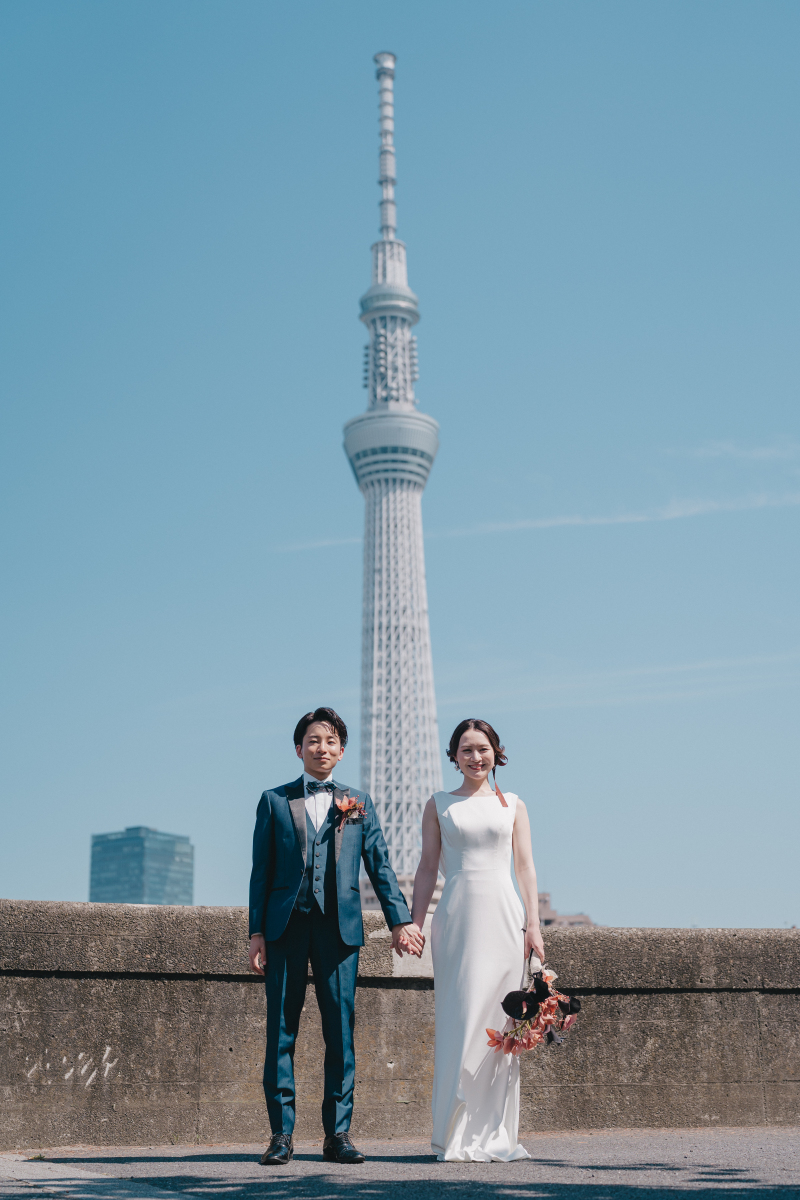 【スカイツリー】広い隅田川沿いで青空を背景に！【洋装ロケ】