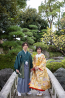 【和装ロケフォト】色鮮やかな色打掛と紋付袴【日本庭園】