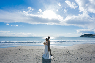 【湘南ロケ】青空ビーチもサンセットも素敵！【ビーチフォト】