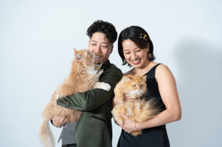 【ペットフォト】猫ちゃんと一緒にご家族写真♪【スタジオ撮影】