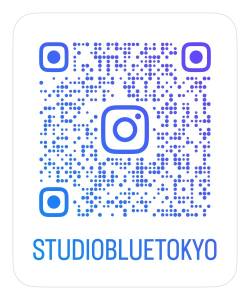 【丸の内】イルミネーションのリフレクションフォト【編集無料!】