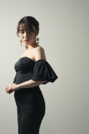 最近流行なのは、クールなマタニティフォト！