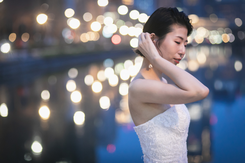 女性の美しさを引き立てるポージング☆