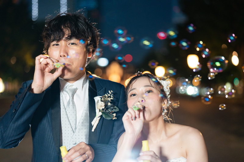 【シャボン玉】ファンタジックに、お二人らしさを演出！【東京駅前】