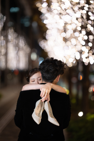 【丸の内中通り】キラキラパンプスを効果的に写して【イルミフォト】