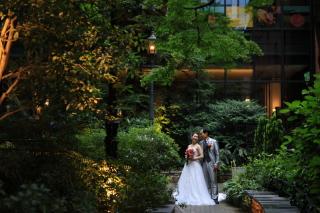 【三菱一号館美術館】美しいガーデンに囲まれて撮影【丸の内】