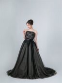 ブラックドレス入荷しました!