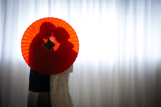 Q&A「"フォトウェディング"は結婚式となにが違うんですか」