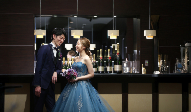 ドレス姿がより美しくなる！ウェディングブーケを持つポイント