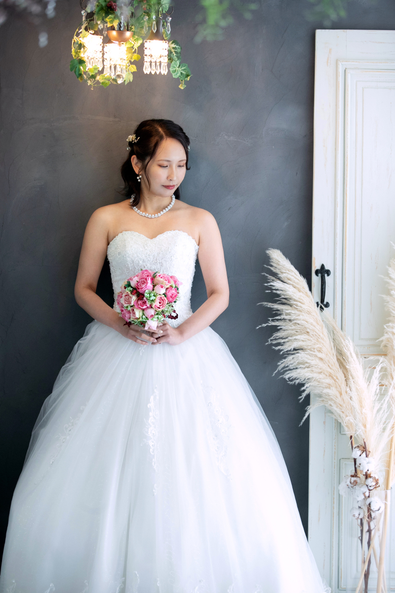 普段よりも魅力的になれるヘアスタイル<Dress ver.>