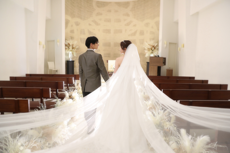 ドレス姿がより美しくなる!ウェディングブーケを持つポイント