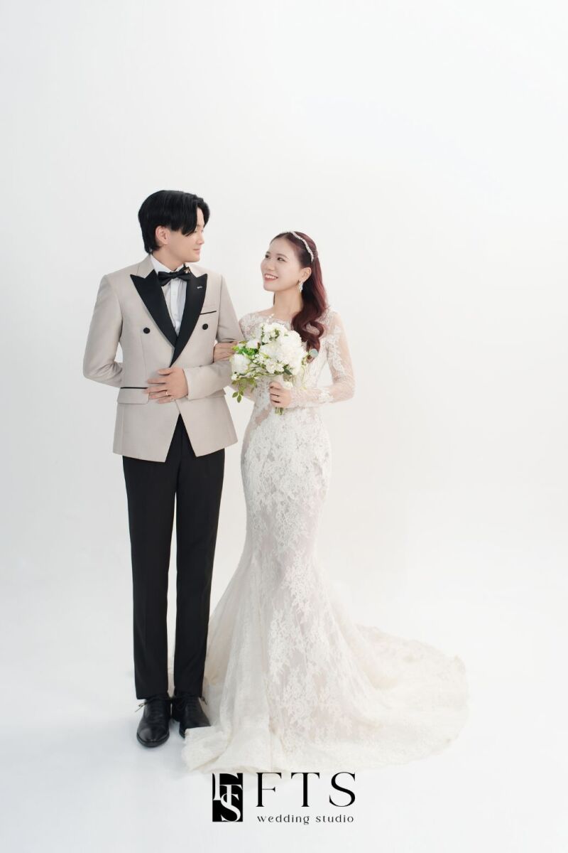 レタッチデータ