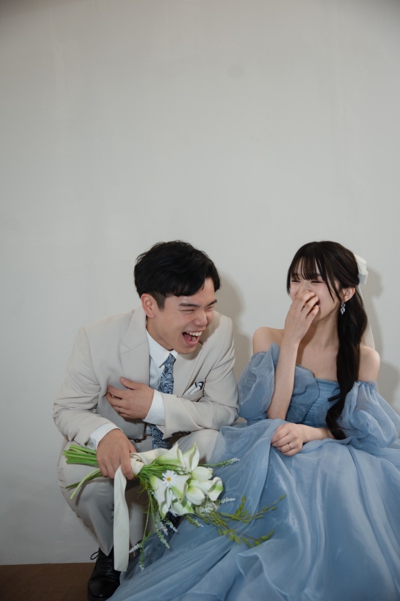 今選ばれているドレス紹介 ♪・:*