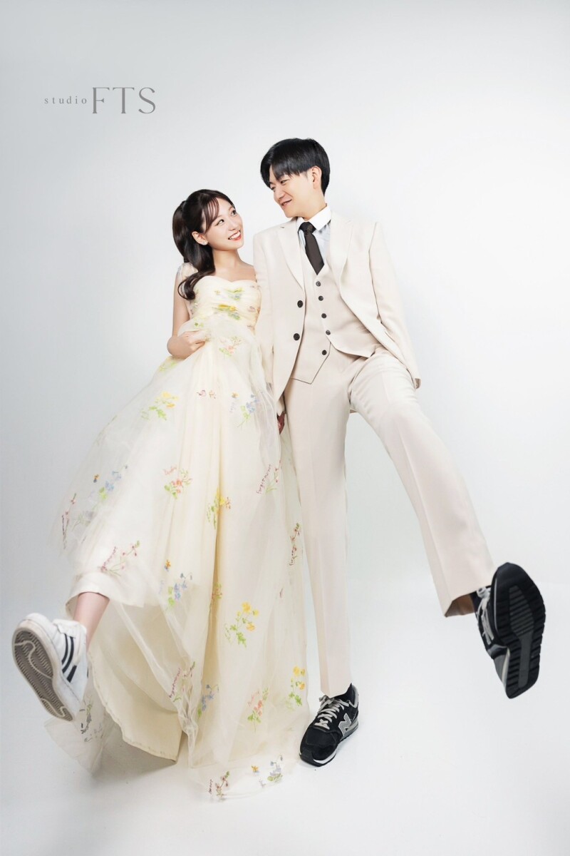 シンプル白背景フォト紹介♡